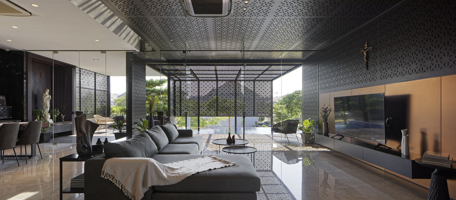 ​Rubic JGC Residence 450m2 – Ngôi nhà thiết kế hiện đại hợp cảnh quan khu vực