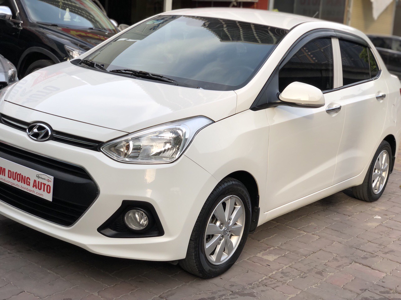 Hyundai i10 số sàn bản đủ Ưu Đãi Hấp Dẫn Sẵn xe tại Hyundai Nam Định