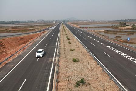 Dự án xây dựng đường cao tốc Nội Bài - Lào Cai - gói thầu A7