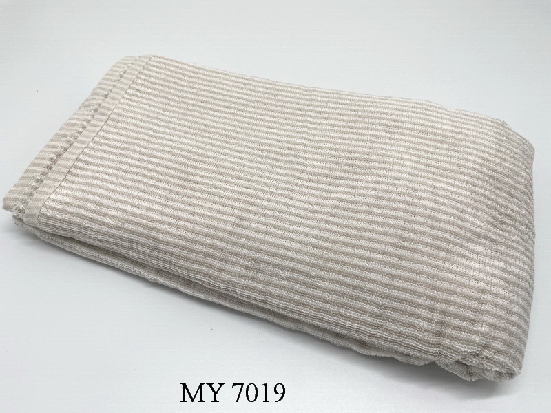 Khăn Tắm Kẻ Cotton Mỹ - Sọc nâu nhỏ (70x140 - 350gr)