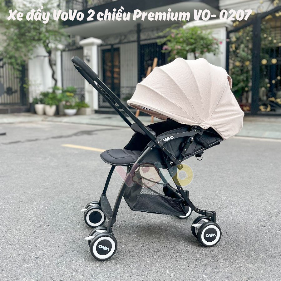 Xe đẩy VoVo 2 chiều Premium là dòng xe được rất nhiều mẹ yêu thích