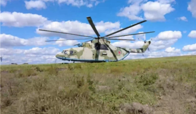 Nga điều trực thăng vận tải khủng nhất thế giới chi viện điểm nóng Kharkov