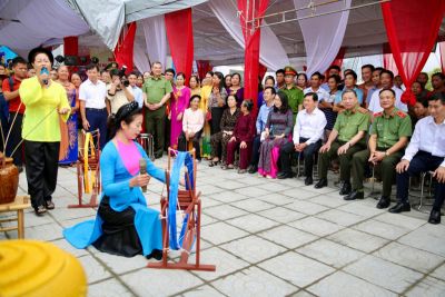 Bộ trưởng Tô Lâm chia sẻ sự yên bình, gắn kết của miền quê xứ Nghệ