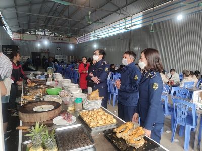 Tăng cường kiểm tra, kiểm soát an toàn thực phẩm tại lễ hội chùa Hương