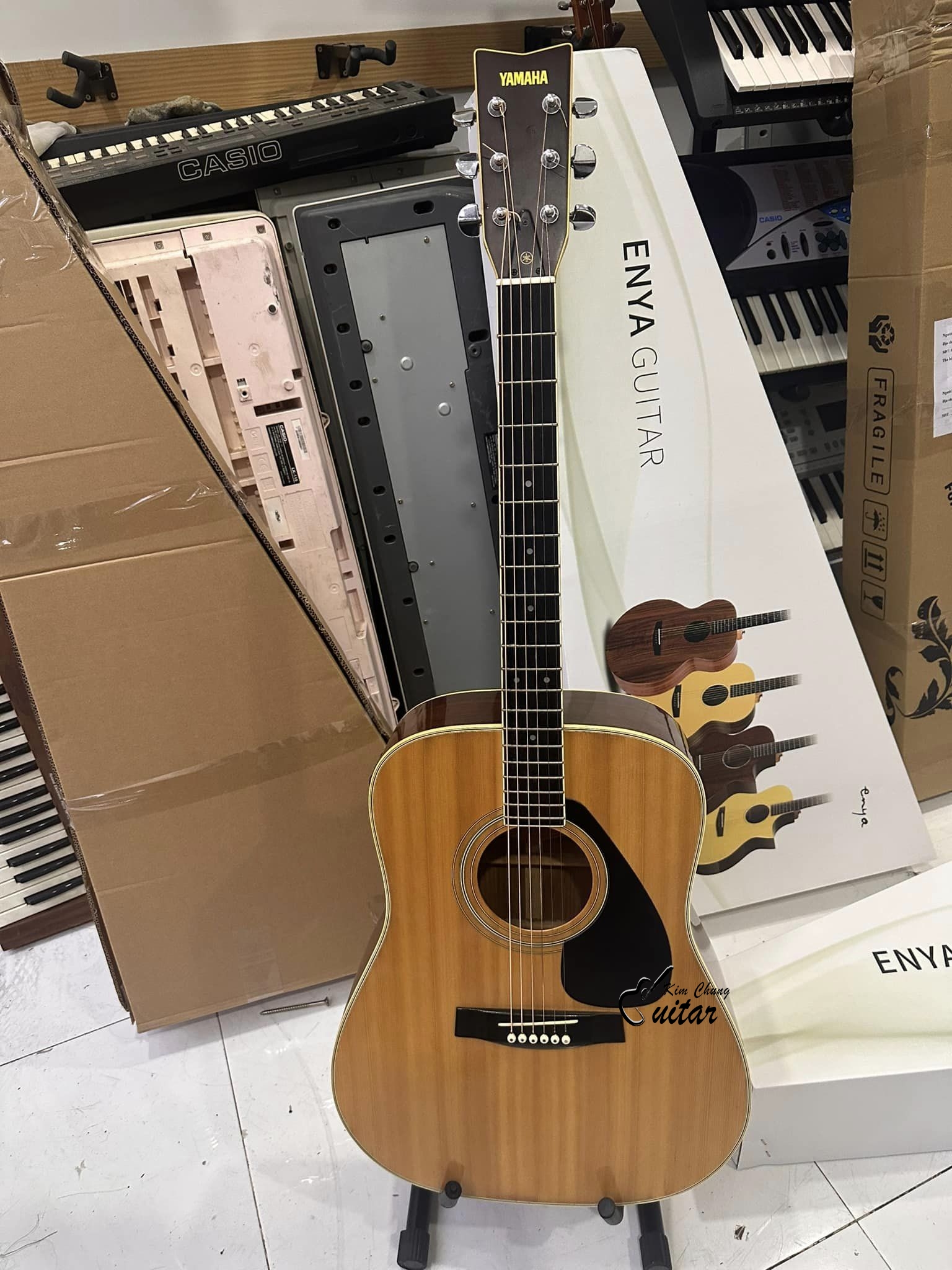 Đàn guitar acoustic Yamaha FG-251B