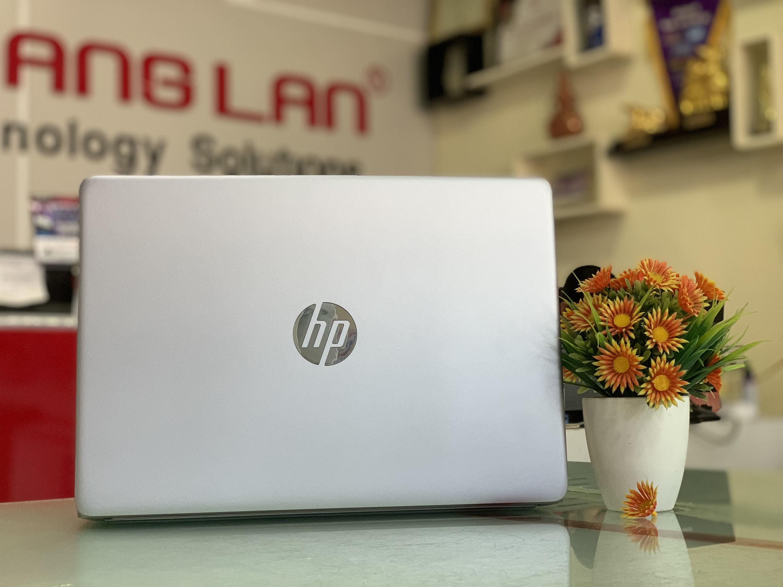 Laptop HP 240 G8 - 617L2PA