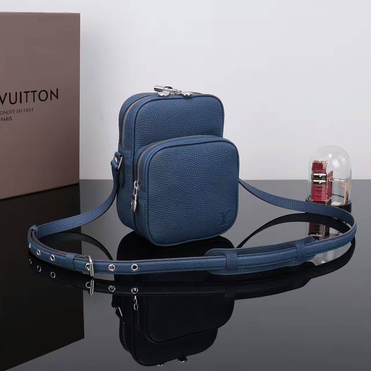 Túi Xách Louis Vuitton Taurillon Leather Amazone-22-M54302-TXLV064