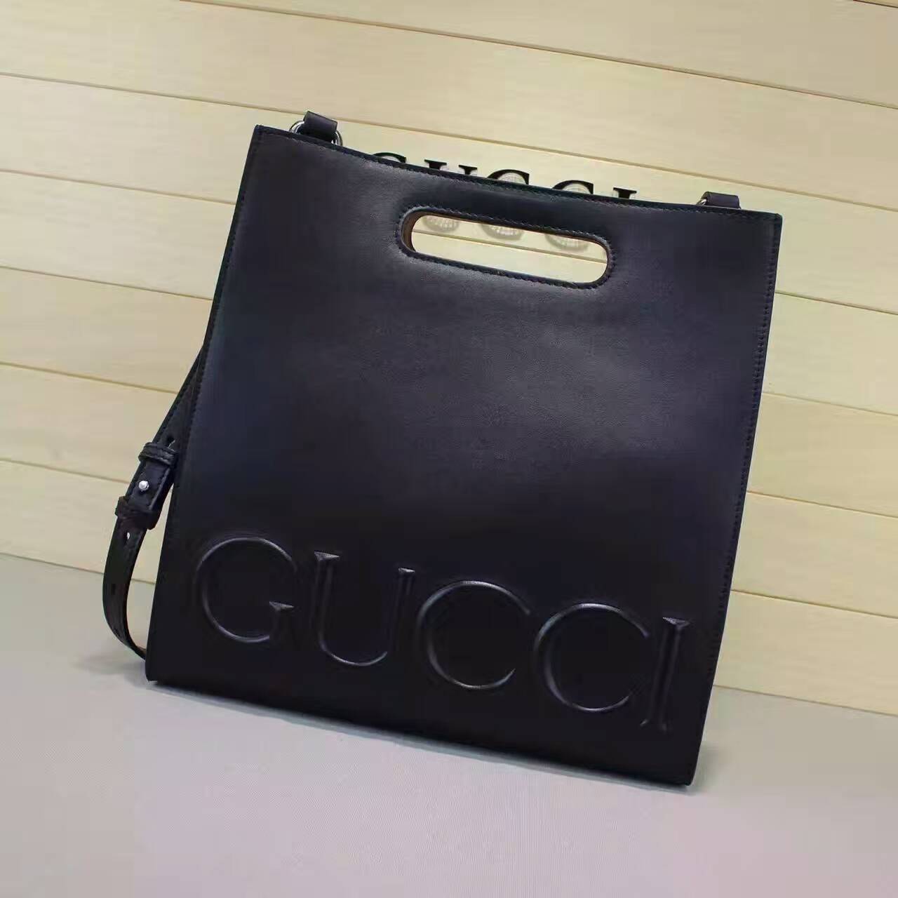 Tote Gucci XL de Piel-409378