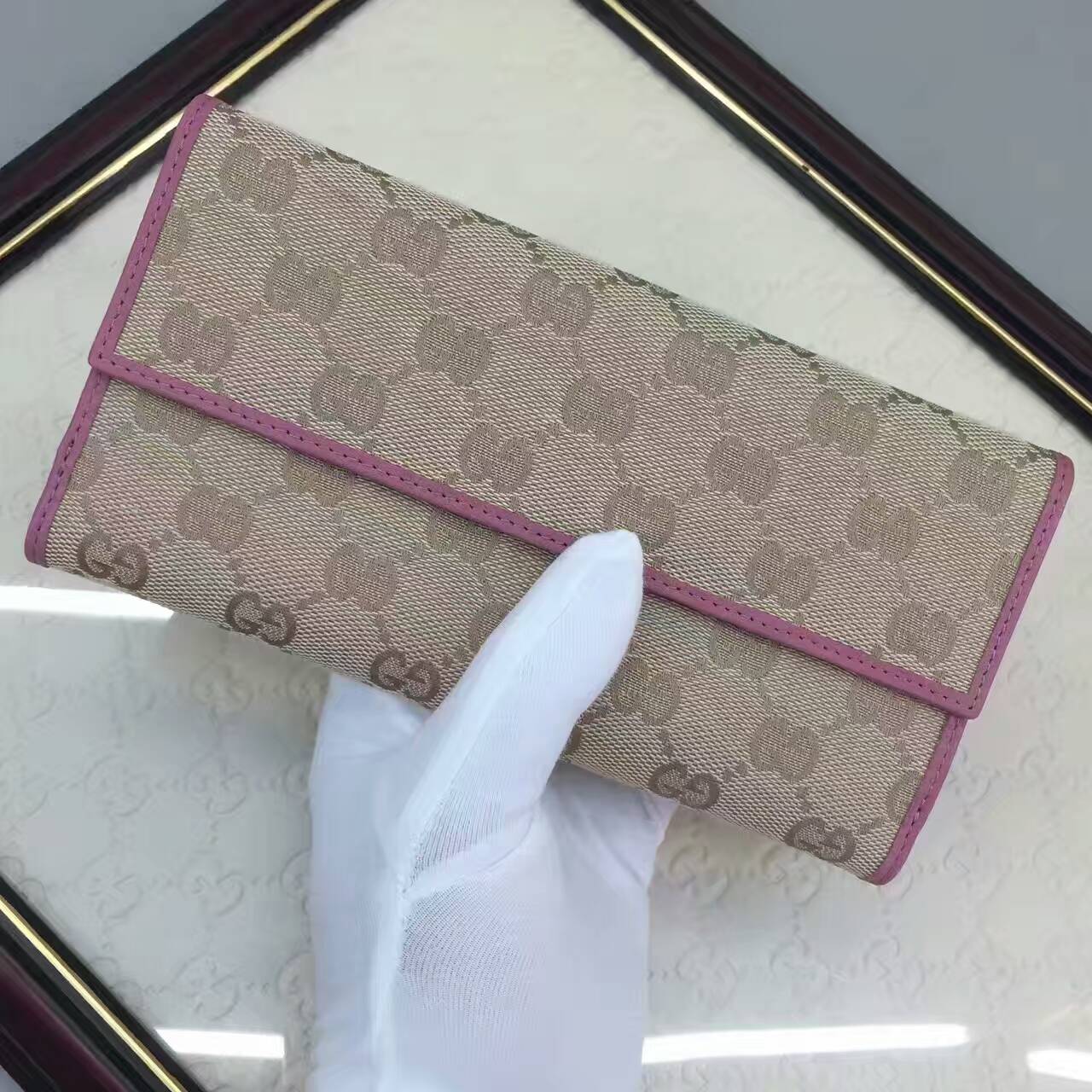 Gucci GG Signature wallet-337335