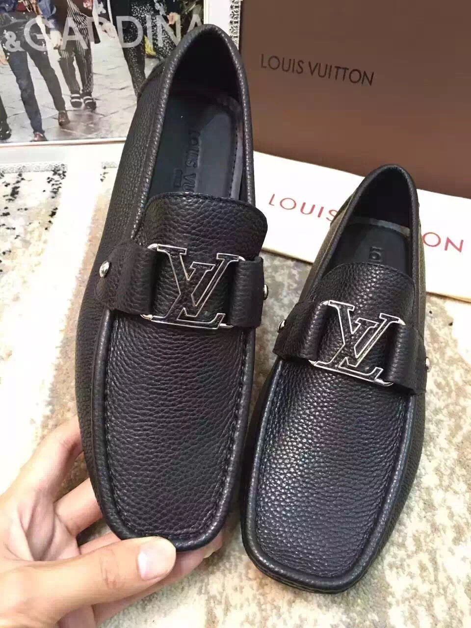 Giày lười nam Louis Vuitton siêu cấp - GNLV019