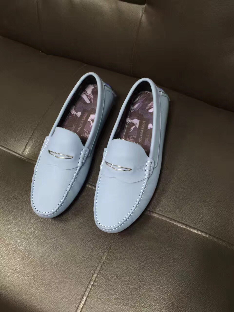 Giày lười nam Louis Vuitton siêu cấp - GNLV044