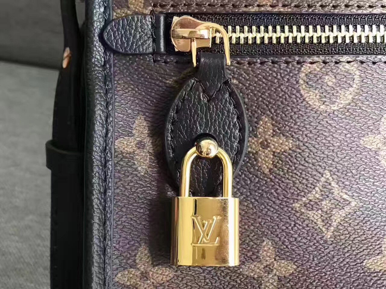Túi xách Louis Vuitton Popincourt siêu cấp - TXLV111