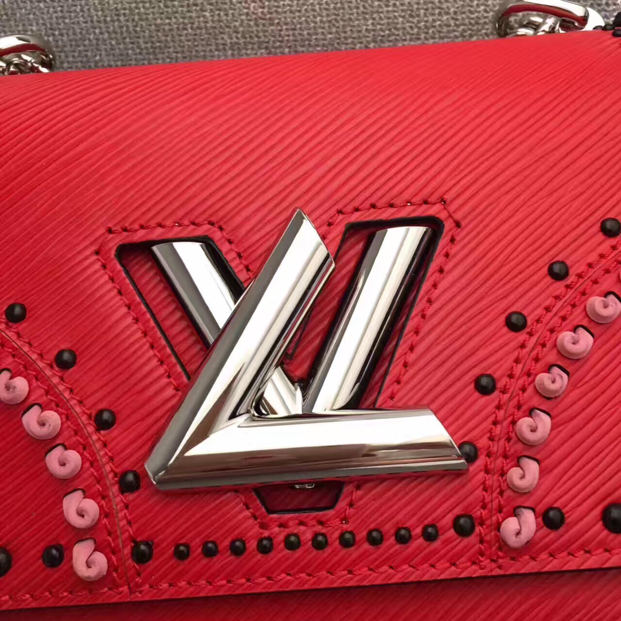 Túi xách Louis Vuitton Twist siêu cấp - TXLV115