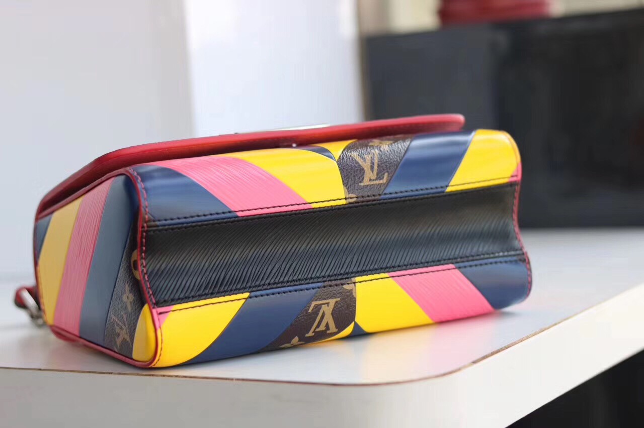 Túi xách Louis Vuitton Twist siêu cấp - TXLV128