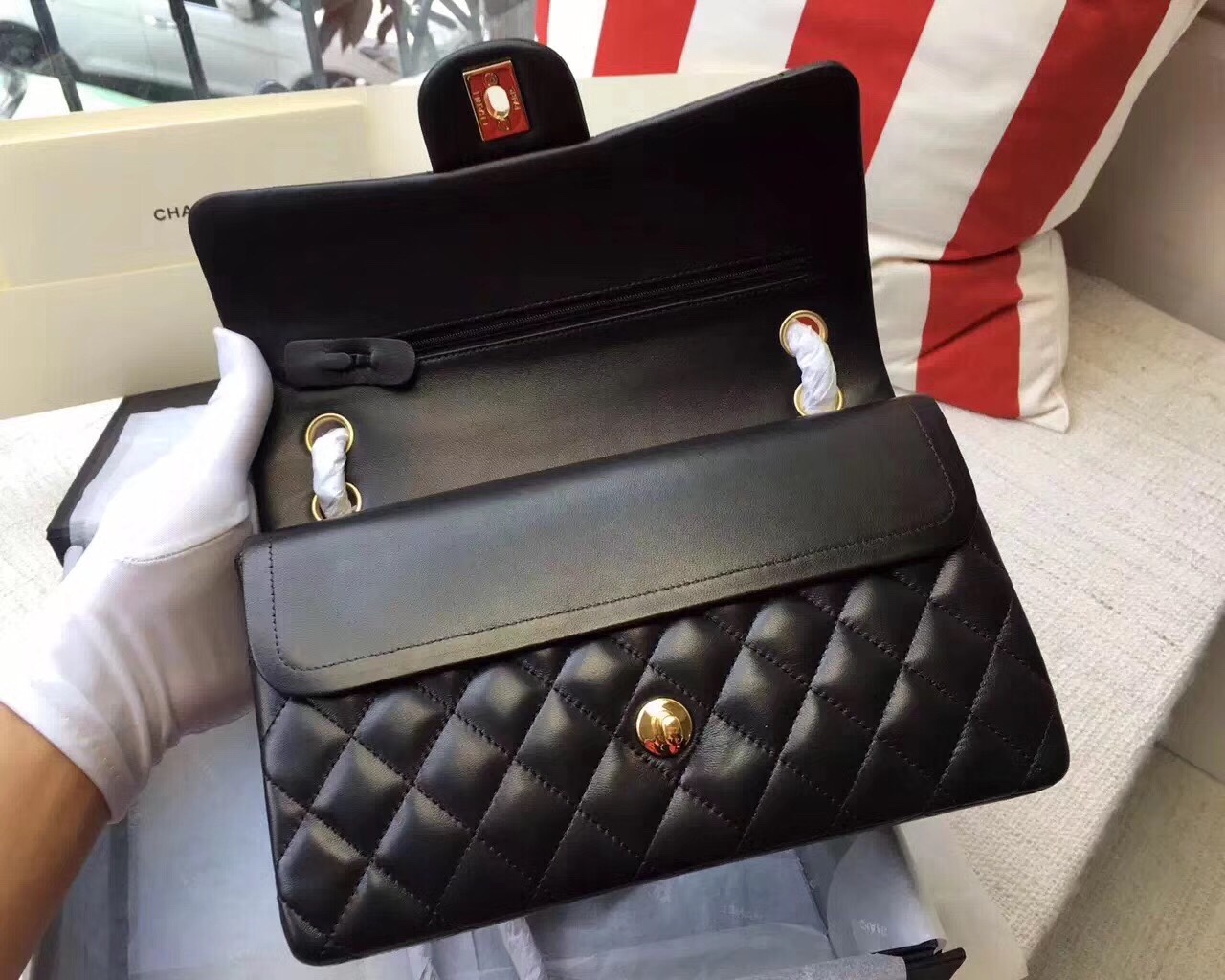 Túi xách Chanel Classic Lambskin siêu cấp - TXCN131