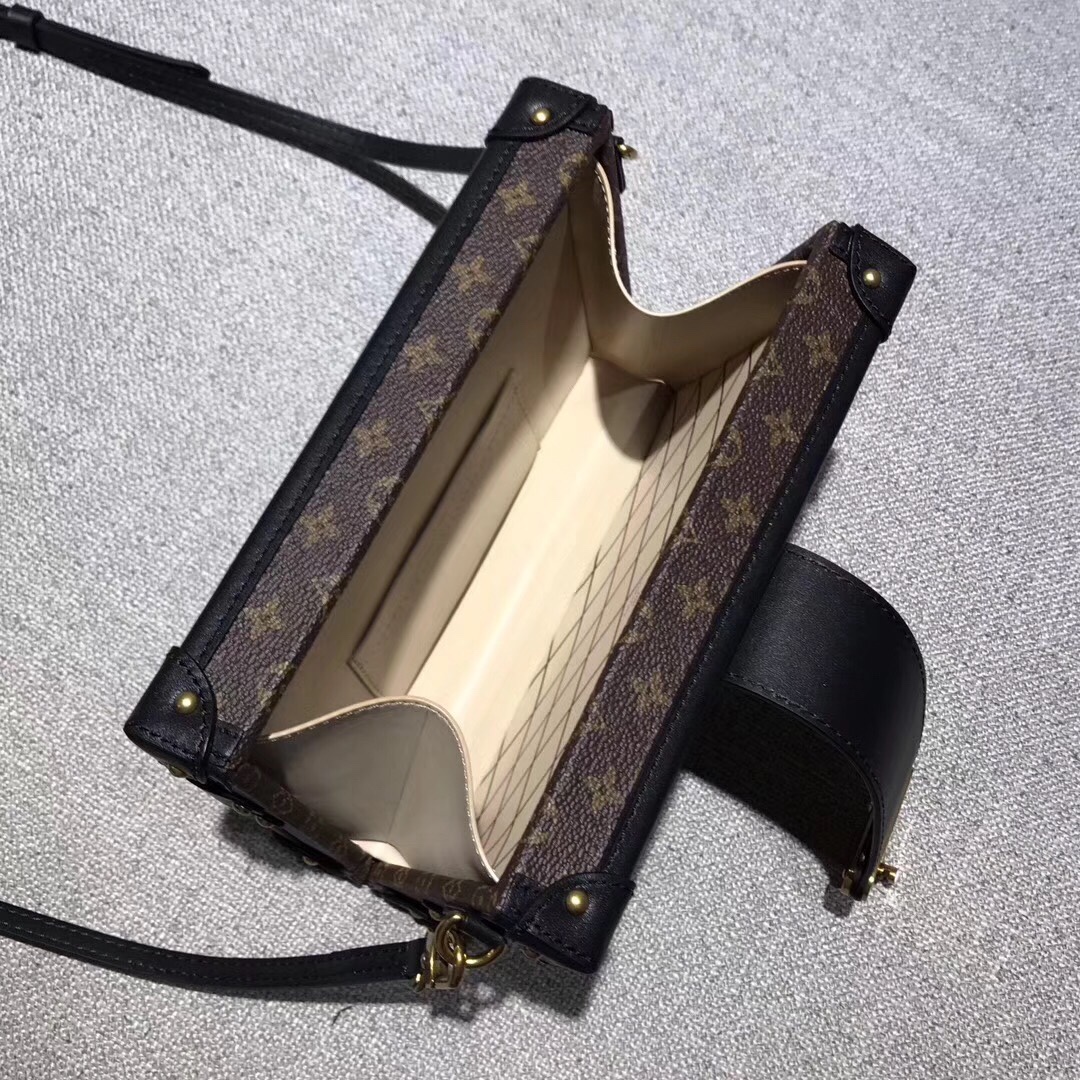 Túi xách Louis Vuitton Peteti siêu cấp - TXLV132