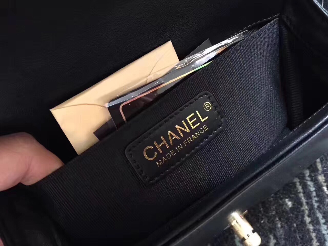 Túi xách Chanel Boy Chevron Siêu Cấp - TXCN199