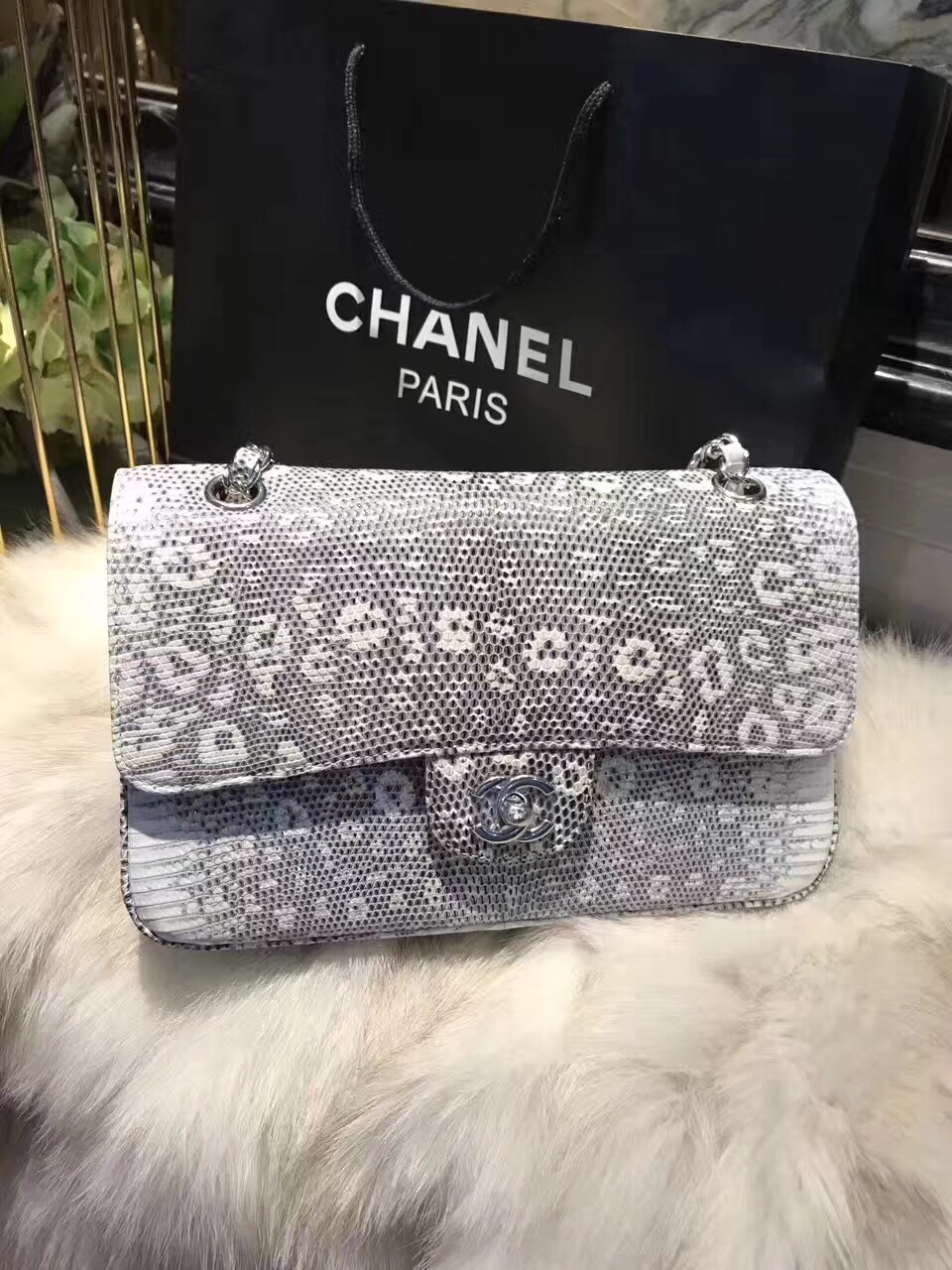 Túi xách Chanel Classic Vip - TXCN213