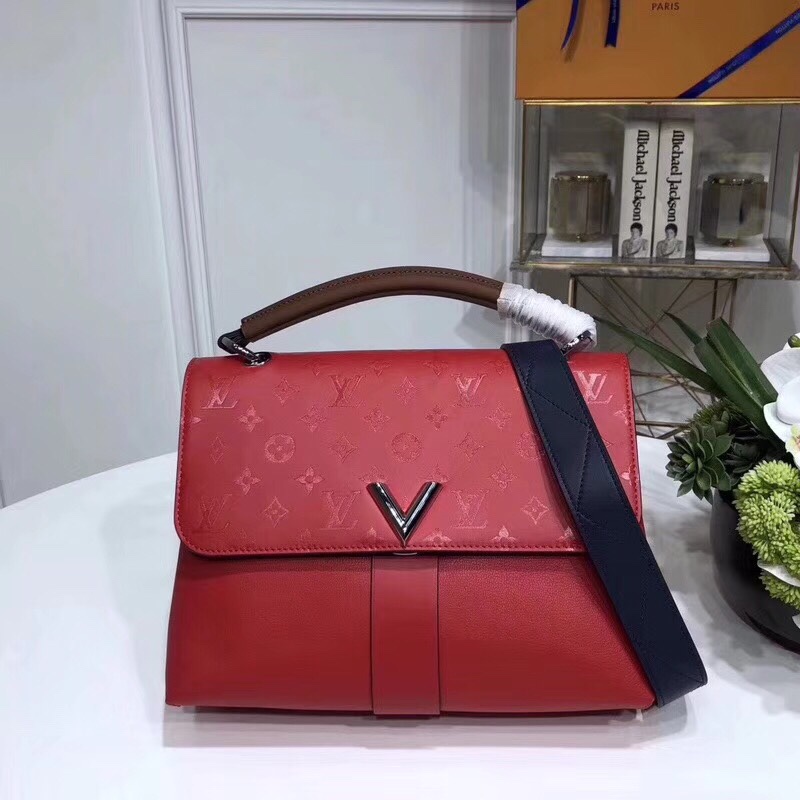 Túi xách Louis Vuitton Very One Handle siêu cấp - TXLV134