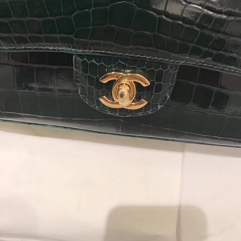 Túi xách Chanel Classic cá sấu VIP - TXCN219