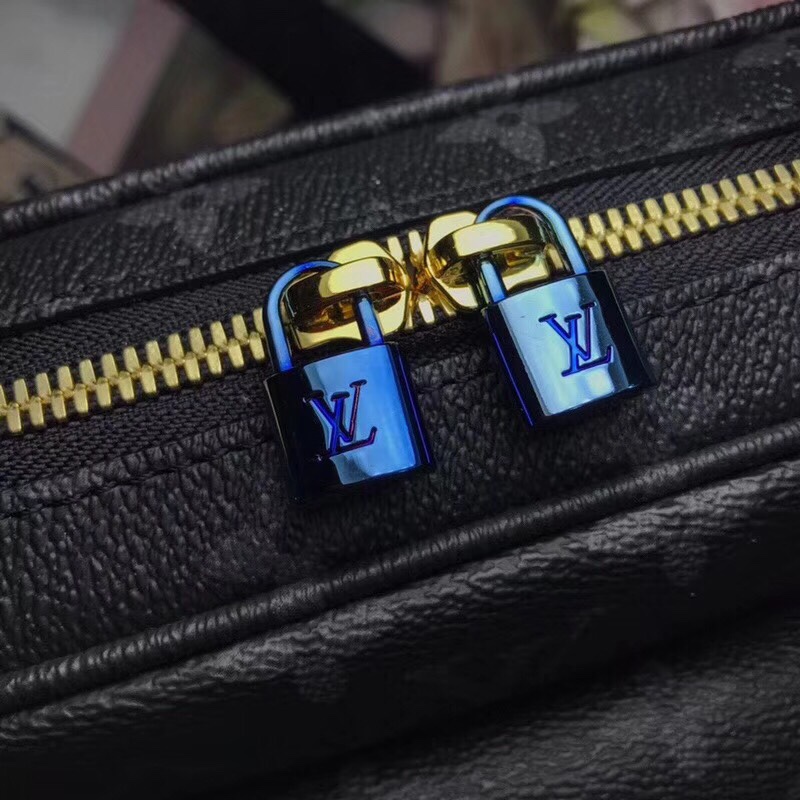Túi xách nam Louis Vuitton Messenger siêu cấp - TXLV152