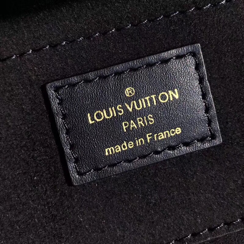Túi xách Louis Vuitton Duffle siêu cấp VIP - TXLV162