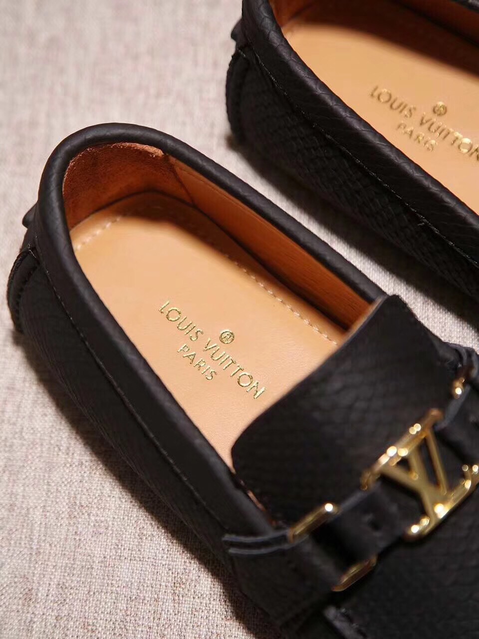 Giày lười nam Louis Vuitton siêu cấp - GNLV069