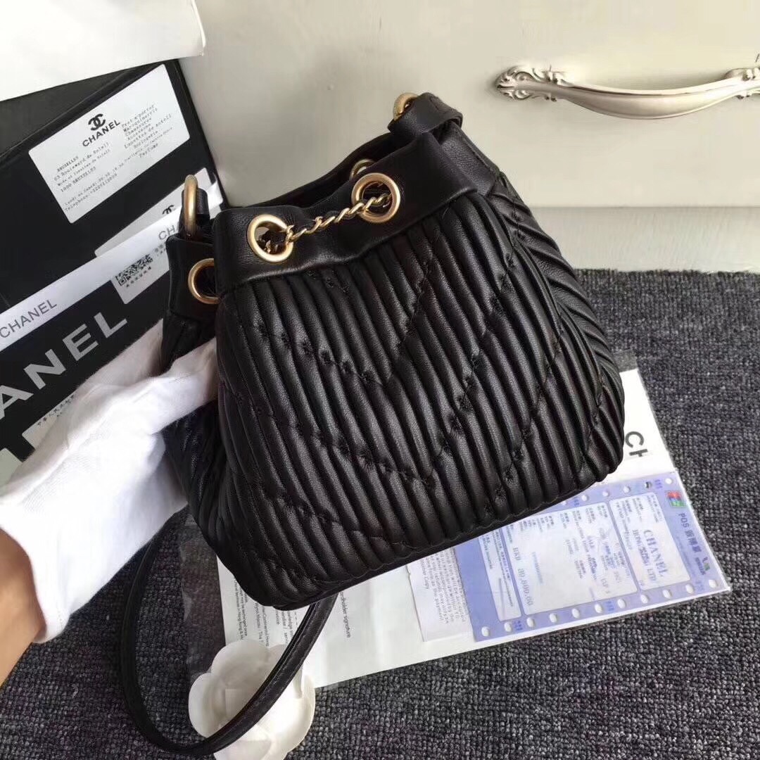 Túi xách Chanel Drawstring siêu cấp VIP - TXCN229