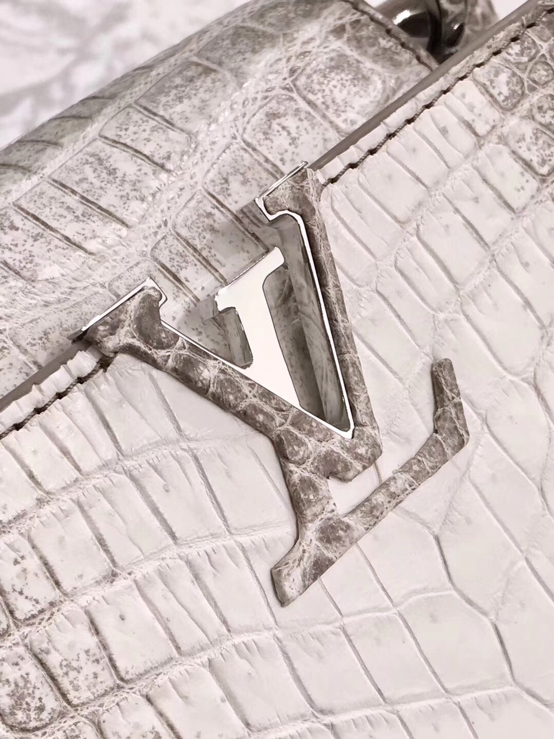 Túi xách Louis Vuitton Capucines da cá sấu siêu cấp VIP - TXLV290
