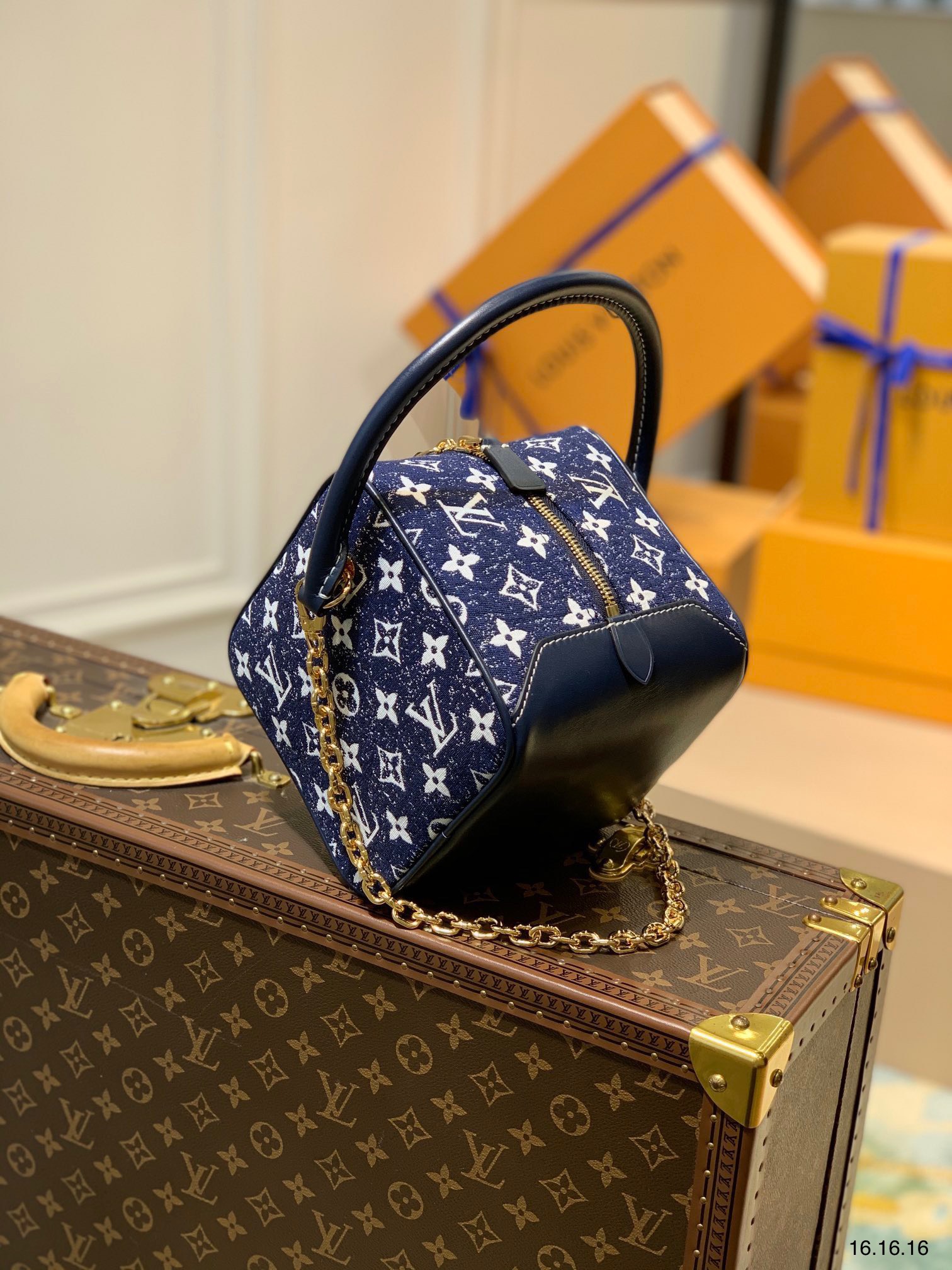 Túi xách nữ Louis Vuitton Siêu Cấp RLCLV1692