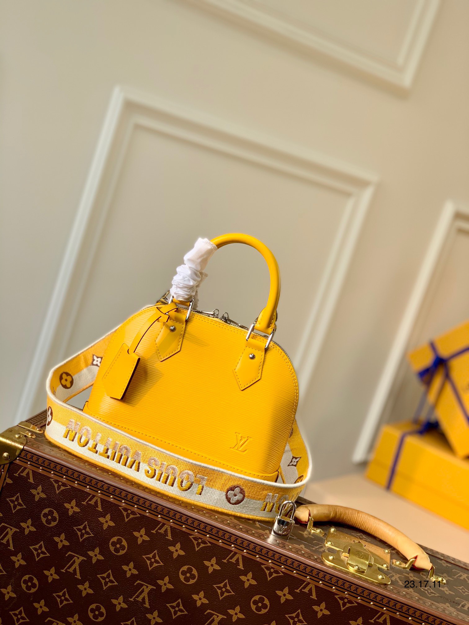 Túi xách nữ Louis Vuitton Siêu Cấp RLCLV2049