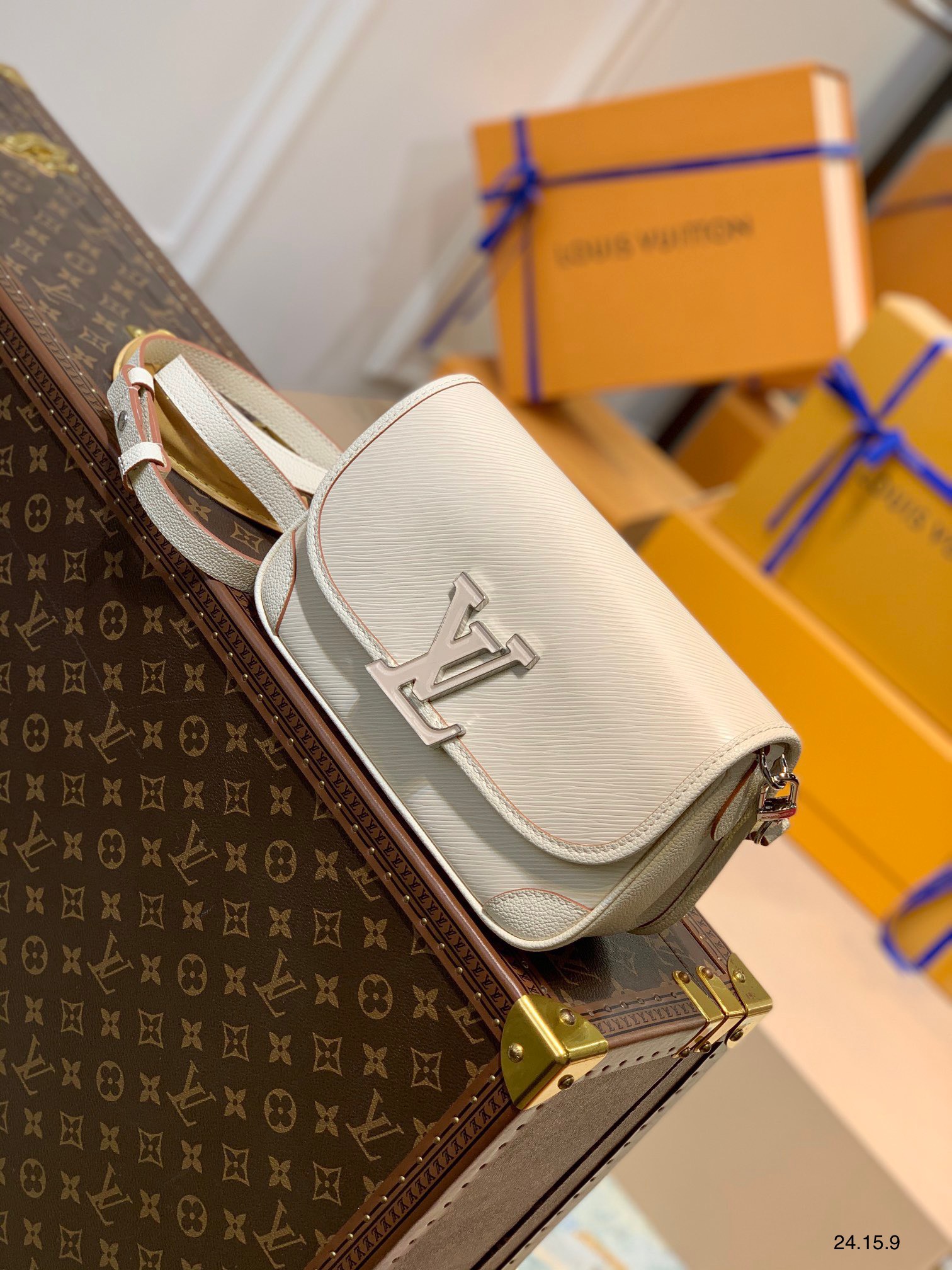 Túi xách nữ Louis Vuitton Siêu Cấp RLCLV2097