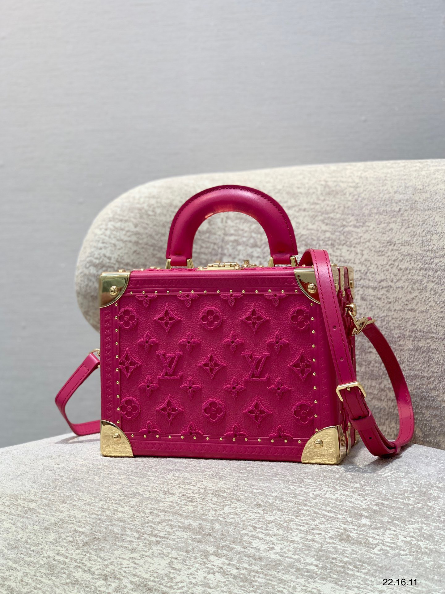 Túi xách nữ Louis Vuitton Siêu Cấp RLCLV2227