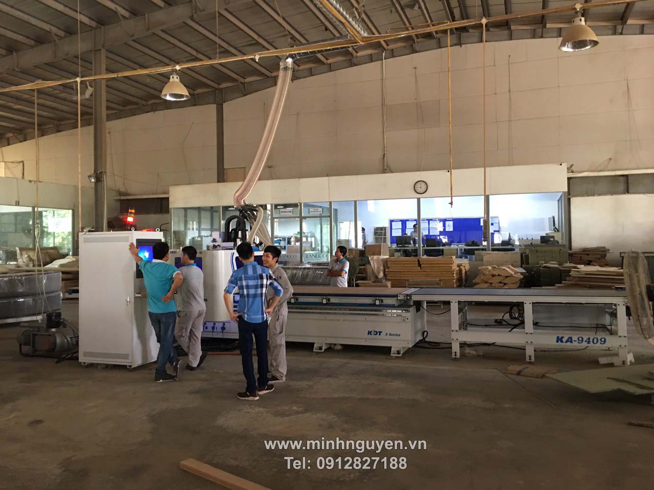 Máy CNC trung tâm tại Thạch Thất, Hà Nội