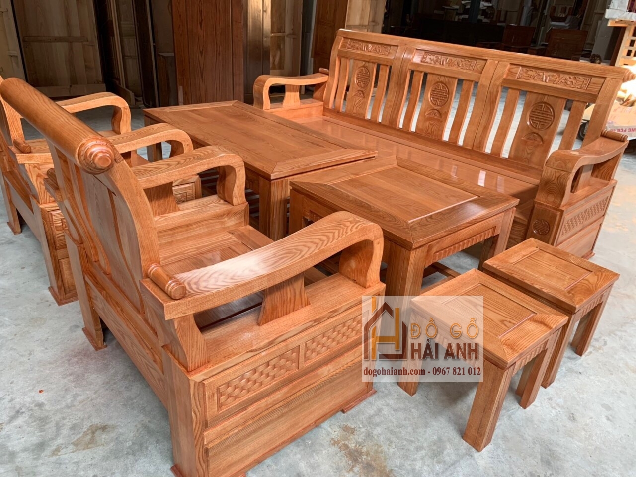 Bàn ghế gỗ phòng khách hiện đại – Xu hướng nội thất trong tương lai