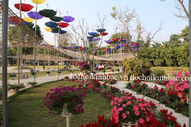 Dã ngoại cuối tuần tại Khu đô thị sinh thái Ecopark Hà Nội có gì hay?