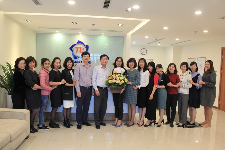 Tổng công ty Thăng Long-CTCP chào mừng ngày quốc tế phụ nữ