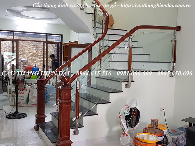 Báo giá cầu thang Inox SUS 304 tại địa bàn Hà Nội giá rẻ nhất Hà Nội