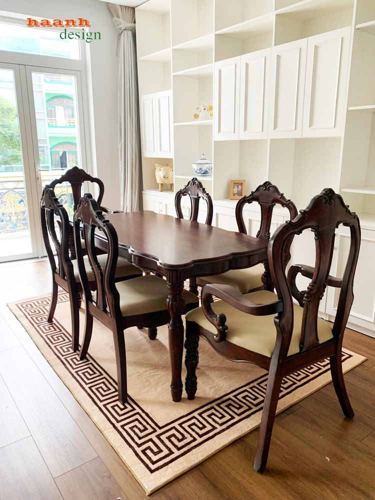 Bàn ghế ăn tân cổ điển gỗ sồi tự nhiên hoàn thành cho khách hàng tại HCM