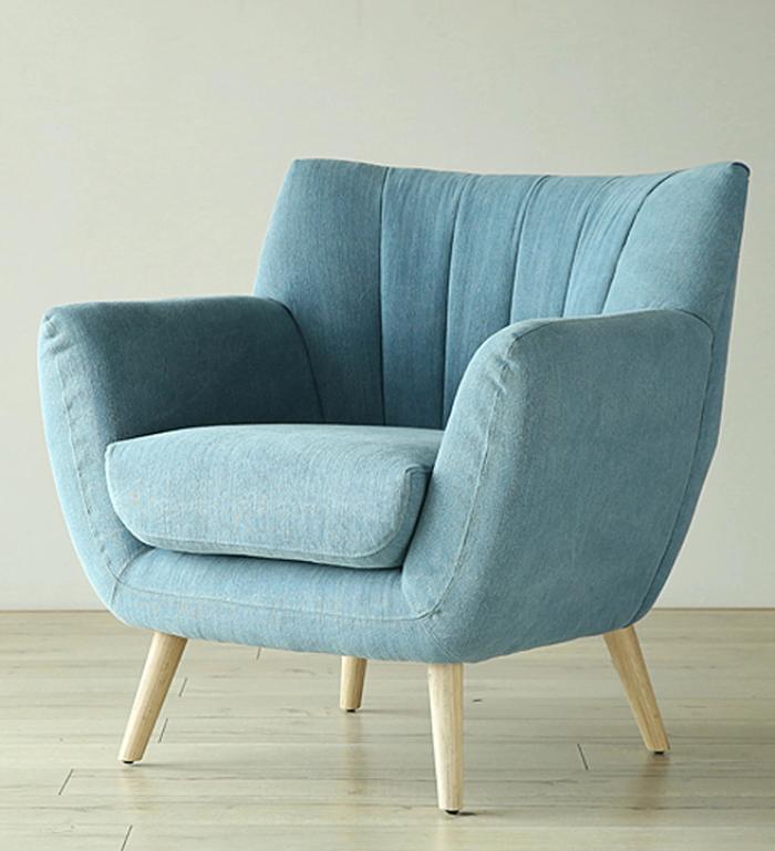 Mẫu ghế sofa đơn được thiết kế nhỏ gọn, phù hợp với không gian nhỏ