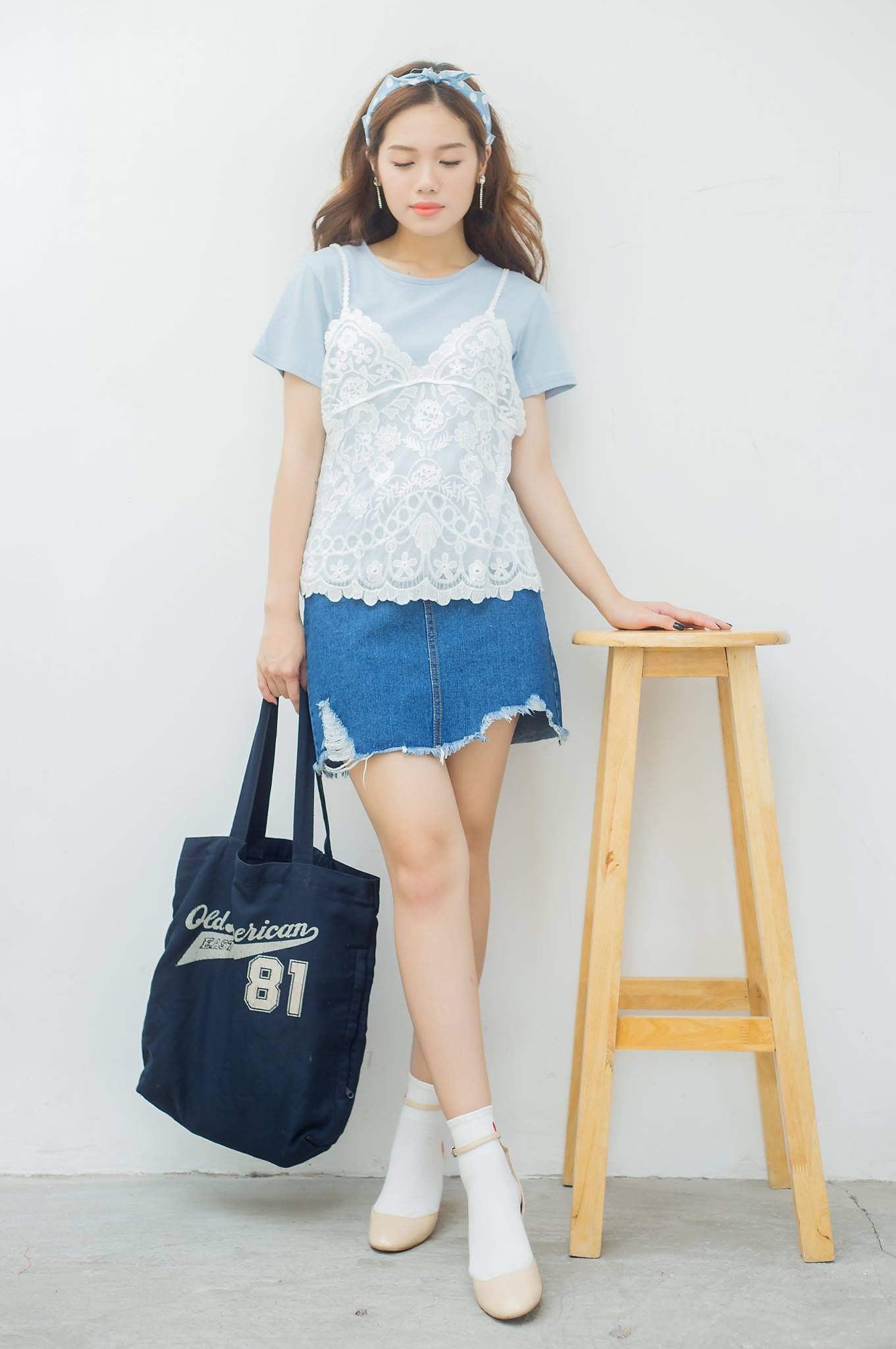 Chân váy jeans xẻ chéo dáng dài thiết kế 3 hàng cúc thời trang nữ tính  phong cách giới trẻ Hàn Quốc | Shopee Việt Nam