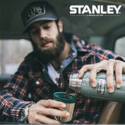 Stanley Classic Vacuum Bottle 750ml