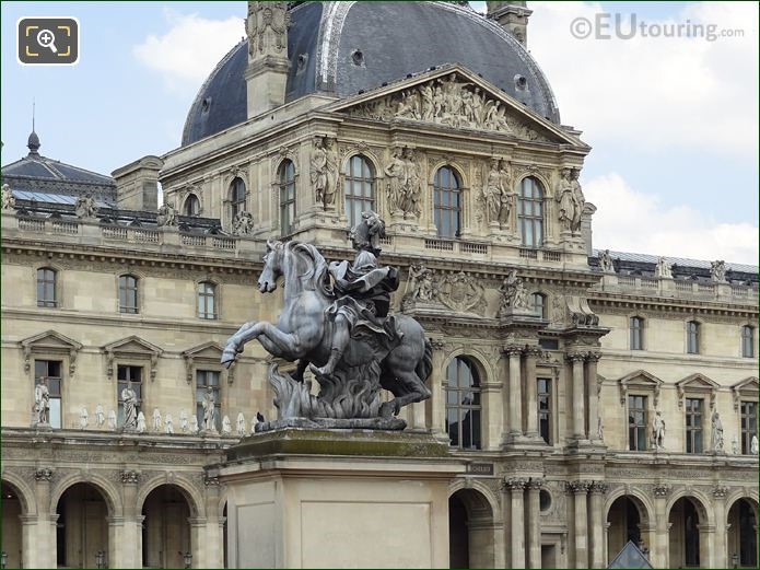 Tượng Nữ thần Vua Louis XIV Pavillon Richelieau