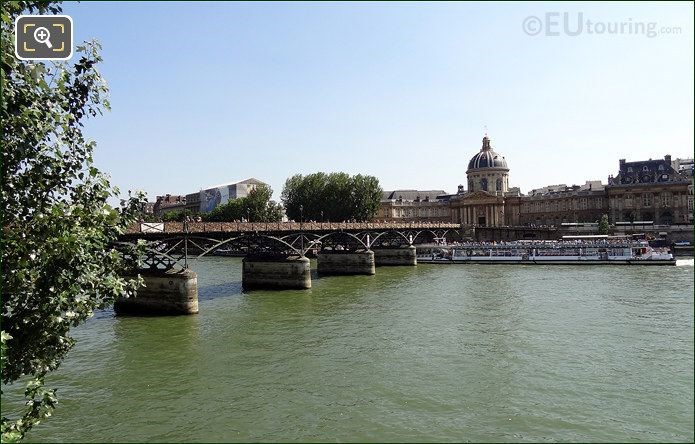 Pont Des Arts Cầu và Institut De France