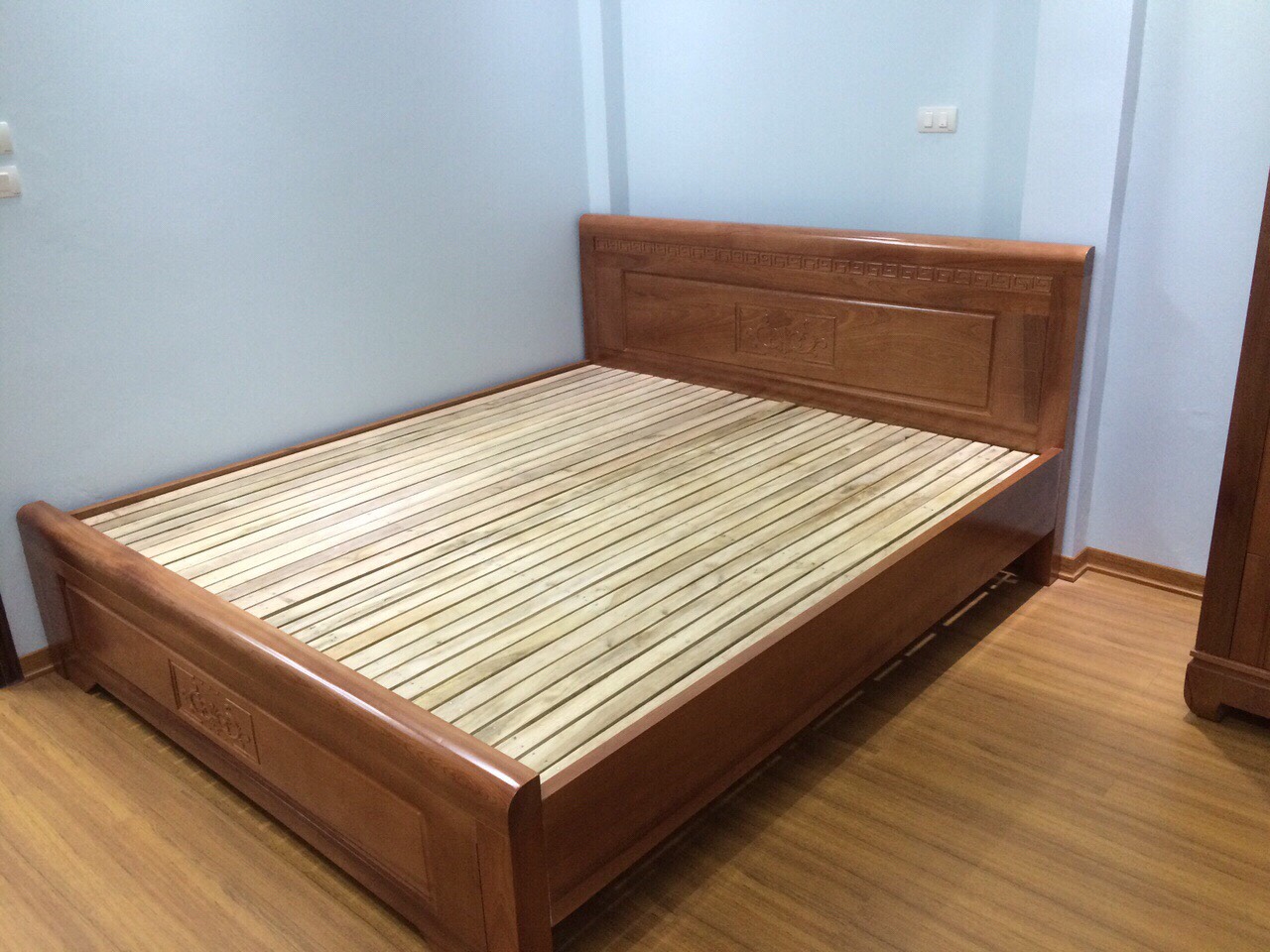giường gỗ TN1