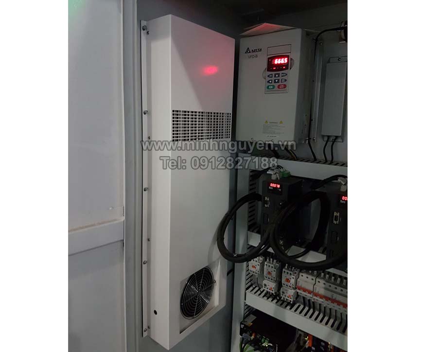 INDUSTRIAL_AIR_CONDITION-may-gia-cong-trung-tam-CNC-KP3013- May-gia-cong-noi-that-go-may-gia-cong-do-go