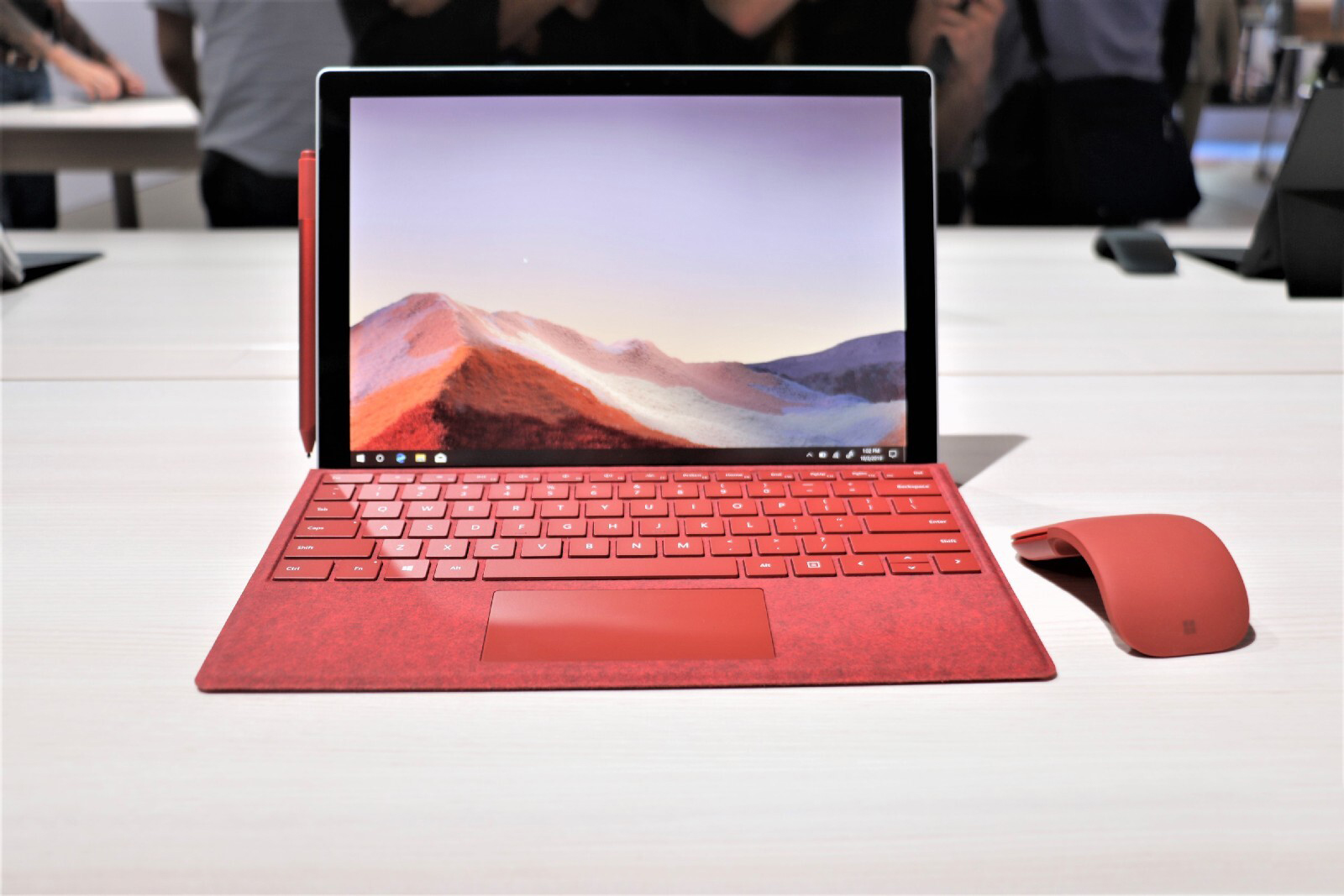 surface-pro-7-hands-on-2
