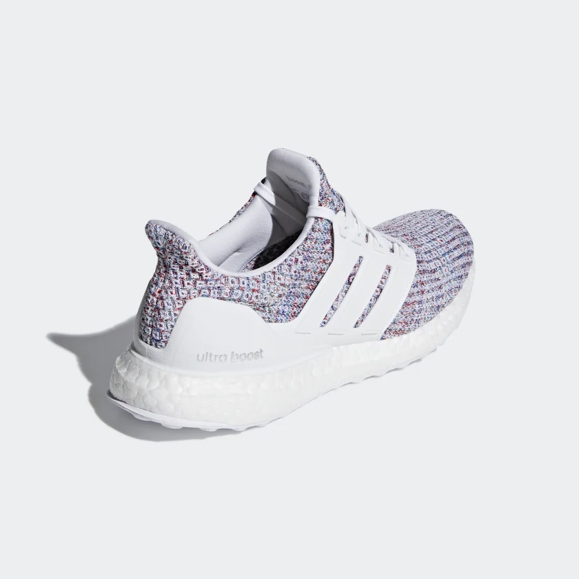 Ultraboost_Shoes_White_DB3211_04