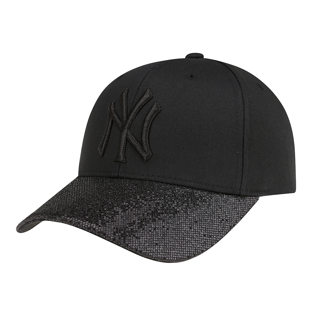 NÓN MLB NEW YORK YANKEES SHINY CURVE ADJUSTABLE CAP - BLACK