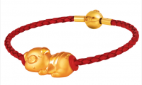 CHOW TAI FOOK DOCILE PIG PURE GOLD LUCKY CHARM